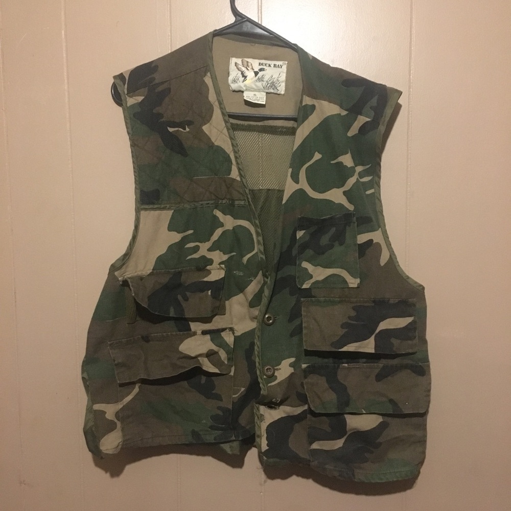 Vintage duck bay hunting camo vest